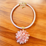 🌸 Blush Pink Flower Pendant Collar