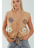 🌸 Sweet Briar Daisy Cropped Knit Button Vest