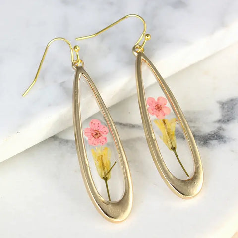 🌸 Sweet Briar Pink Teardrop Pressed Flower Earrings