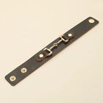 🐴 Equestrian-Inspired Horsebit Accent Faux Leather Snap Bracelet
