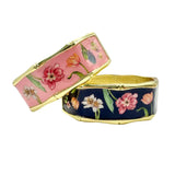 🌸 Grey Hall Floral Bracelet – Classic Elegance with a Pop of Navy 💫