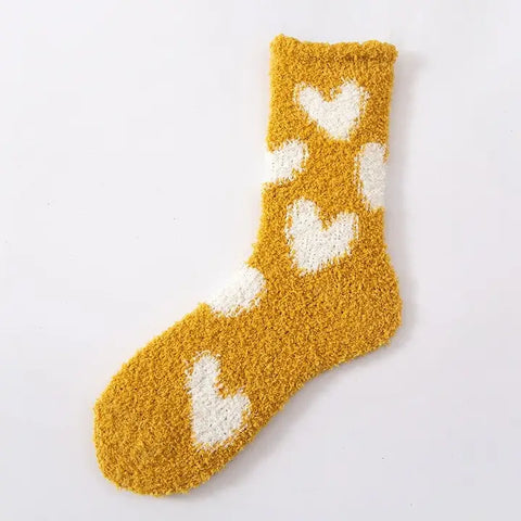 💛 Yellow Heart Fleece Socks – Sunny Comfort Edition