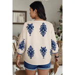 🌸 Plus V Neck Geo Print Puff Sleeve Blouse