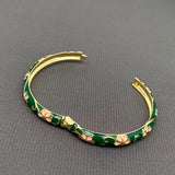 A Little Sweet Briar Green, A Lot of Golden Elegance💚✨